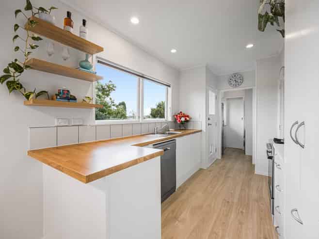 3 Castleton Street, Birkdale