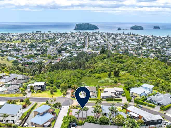101 Estuary View, Whangamata