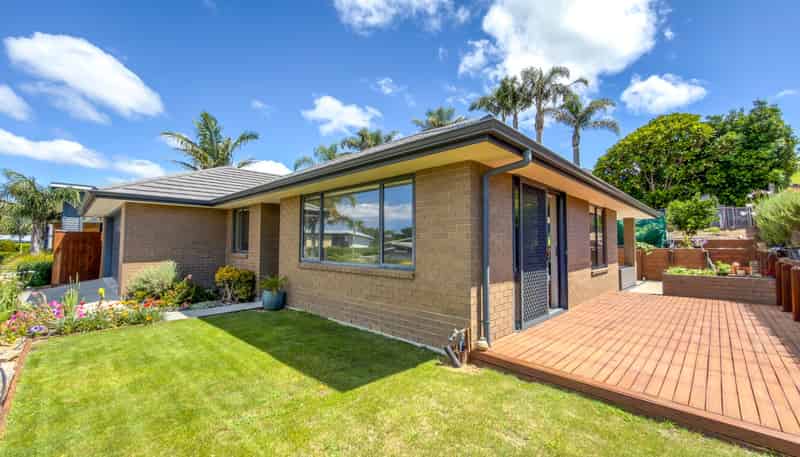 101 Estuary View, Whangamata