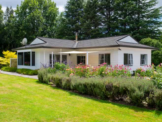 63 Ngakoroa Road, Ormond