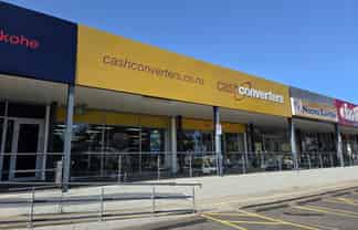 Large-Format Retail with Warehouse Capability