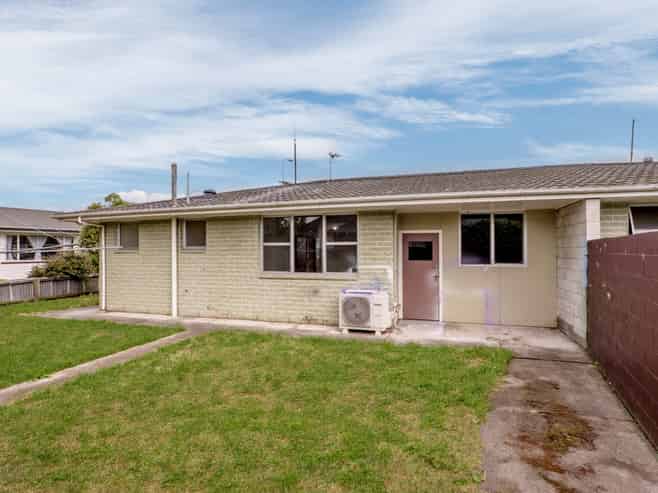 2/99 Briggs Road, Shirley