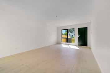 4/20A Cleek Road, Mangere East