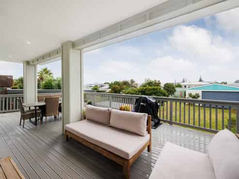 9 Roore Street, Foxton Beach
