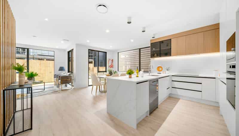 102B Te Oneroa Way, Long Bay