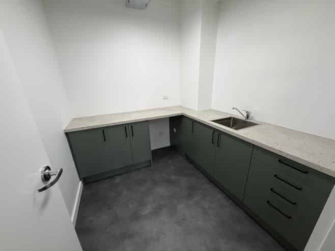 Small Office in Newly Refurbished Building