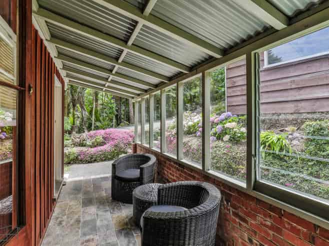 85 Tanekaha Road, Titirangi