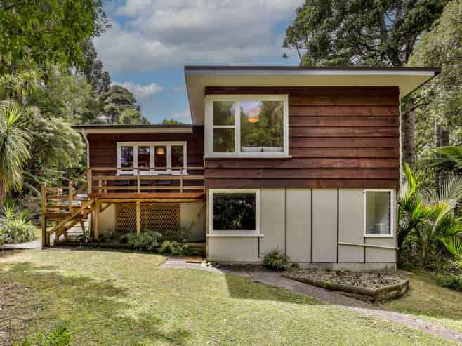 85 Tanekaha Road, Titirangi