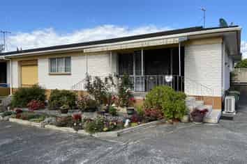 1/5 Third Avenue, Avenues