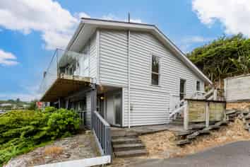 9/124 Redwood Avenue, Tawa