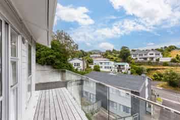 9/124 Redwood Avenue, Tawa