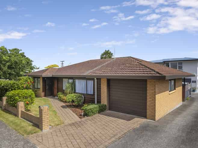 271B Grange Road, Otumoetai