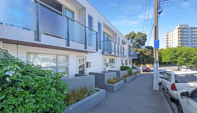 207 Tasman Street, Mount Cook