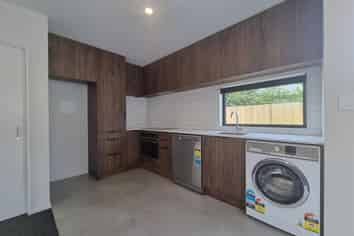 3/135 Hills Road, Edgeware