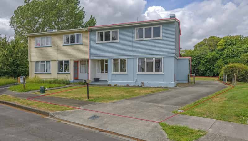 8 Renfrew Place, Highbury