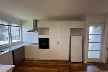 22  Paton Avenue, Te Atatu South