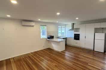 22  Paton Avenue, Te Atatu South