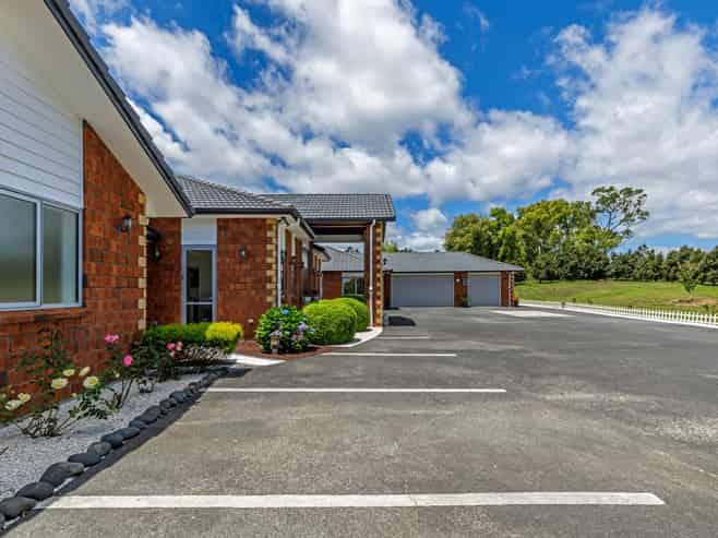 73 Ashwood Avenue, Dairy Flat