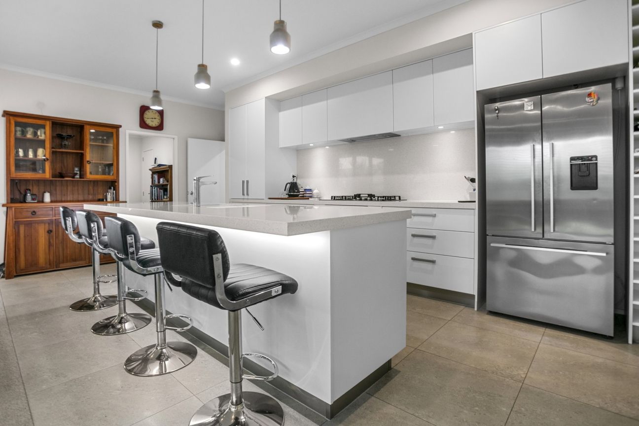Modern Family Living in Popular Highfields - Widok 5