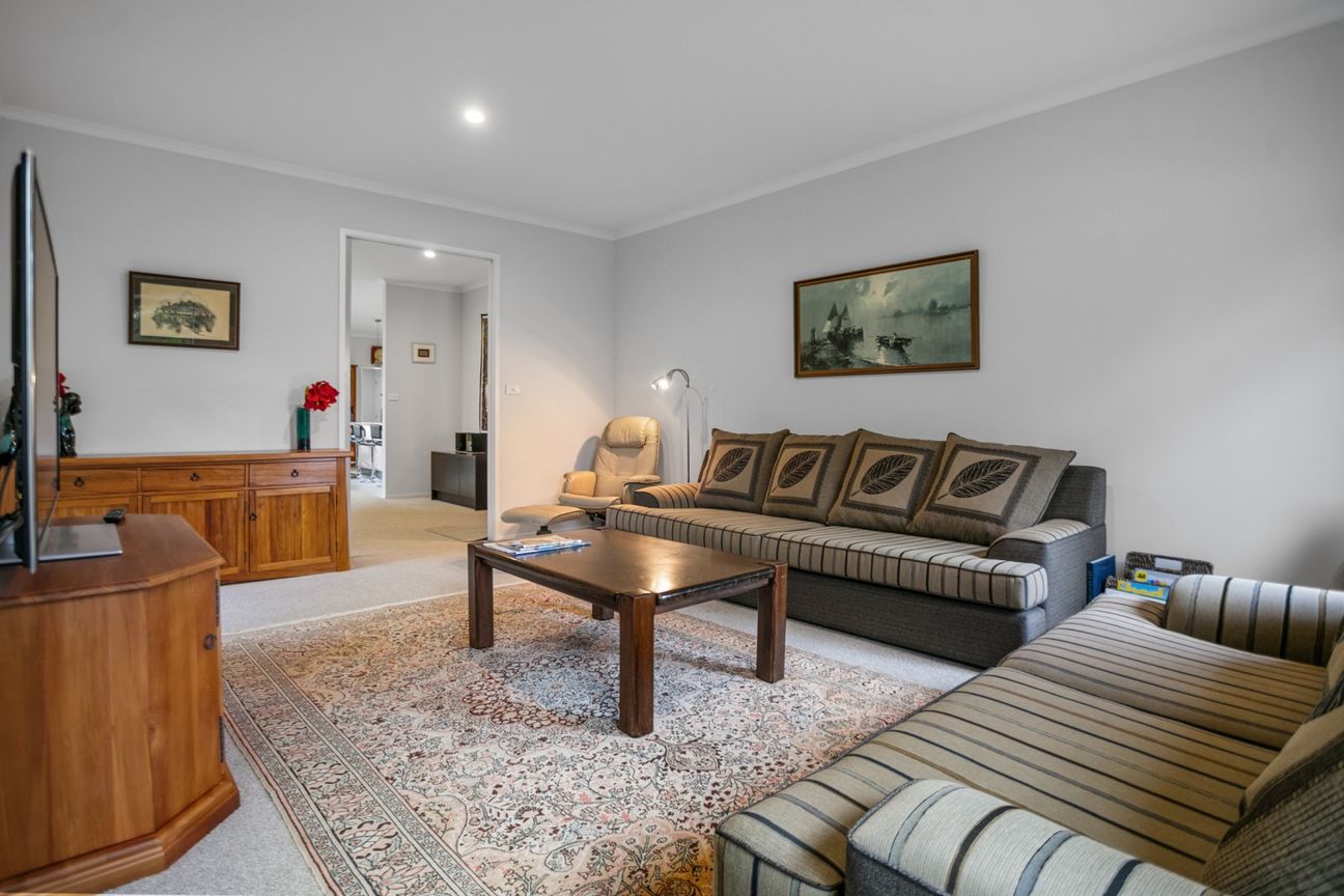 Modern Family Living in Popular Highfields - Widok 2