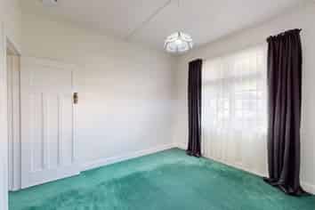 3B Linwood Way, Island Bay