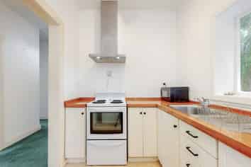 3B Linwood Way, Island Bay