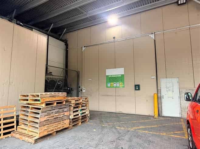 Warehousing/Food Production Centre at Scale