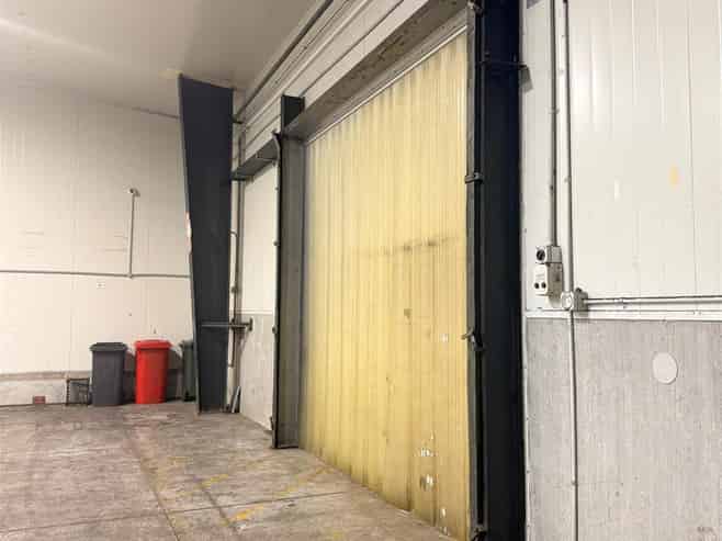 Warehousing/Food Production Centre at Scale