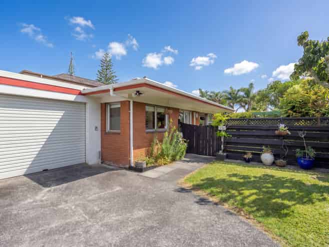 15A Motuora Road, Manly