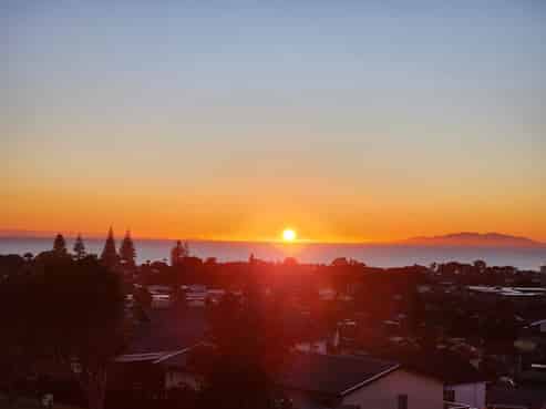 1 Orewa Heights Crescent, Orewa