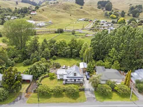 19 Milne Street, Hunterville