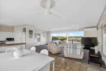 15 Okiato Road, Russell