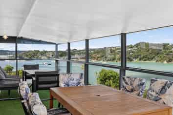 15 Okiato Road, Russell