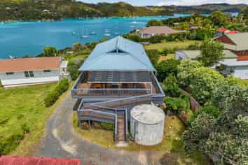 15 Okiato Road, Russell