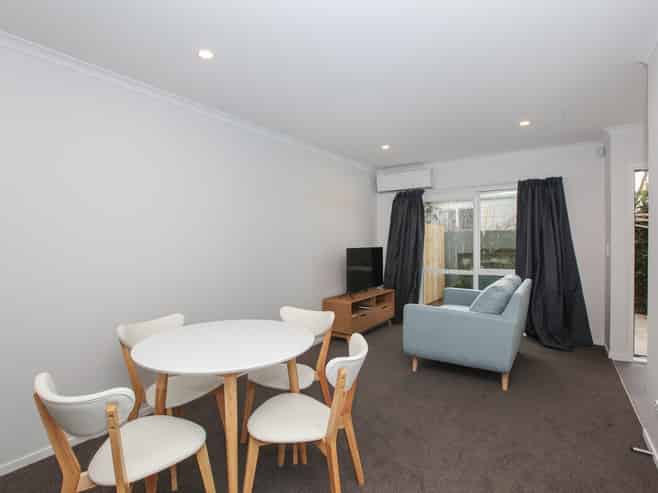 15/10 Burrows Place, Dinsdale