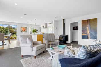 57 Willowside Place, Amberley