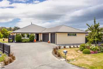 57 Willowside Place, Amberley