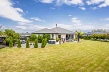 57 Willowside Place, Amberley