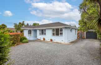 16 Douglas Road, Amberley