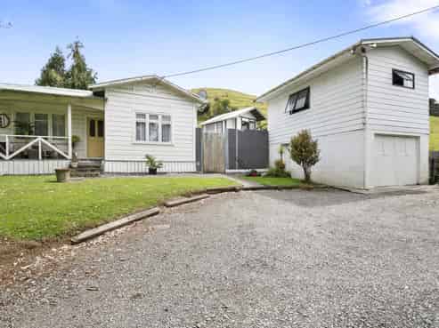 3677 State Highway 1, Hunterville