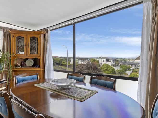 22 Birch Street, Hilltop