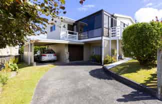 22 Birch Street, Hilltop