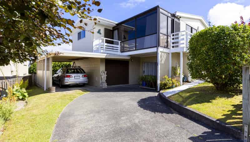 22 Birch Street, Hilltop