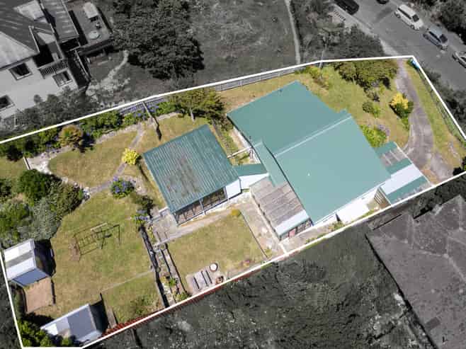 25 Miles Crescent, Newlands