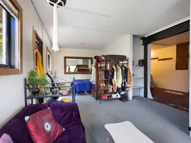 25 Miles Crescent, Newlands