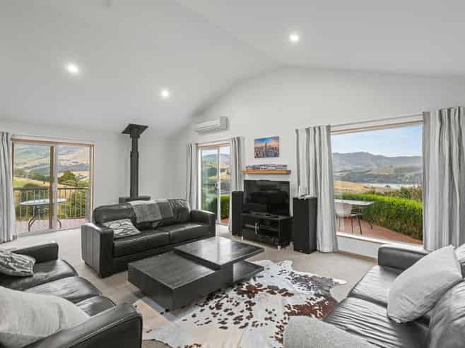 32A Okains Bay Road, Robinsons Bay