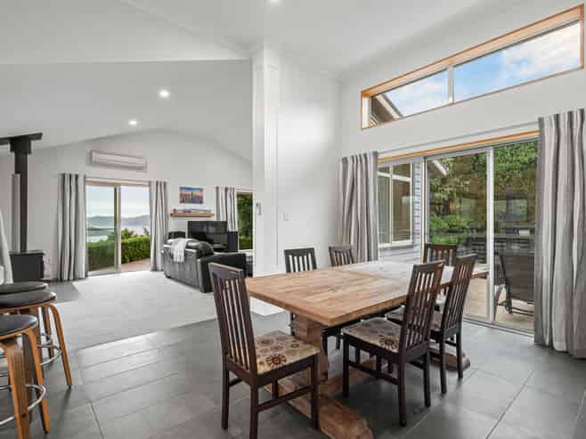 32A Okains Bay Road, Robinsons Bay