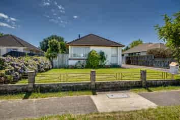 28 Fleming Crescent, Maraenui