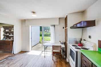 28 Fleming Crescent, Maraenui