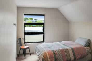 2/107 Deans Avenue, Riccarton